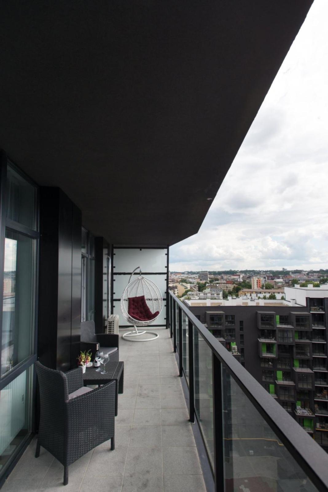 Vip Avalon City Lviv Exterior photo